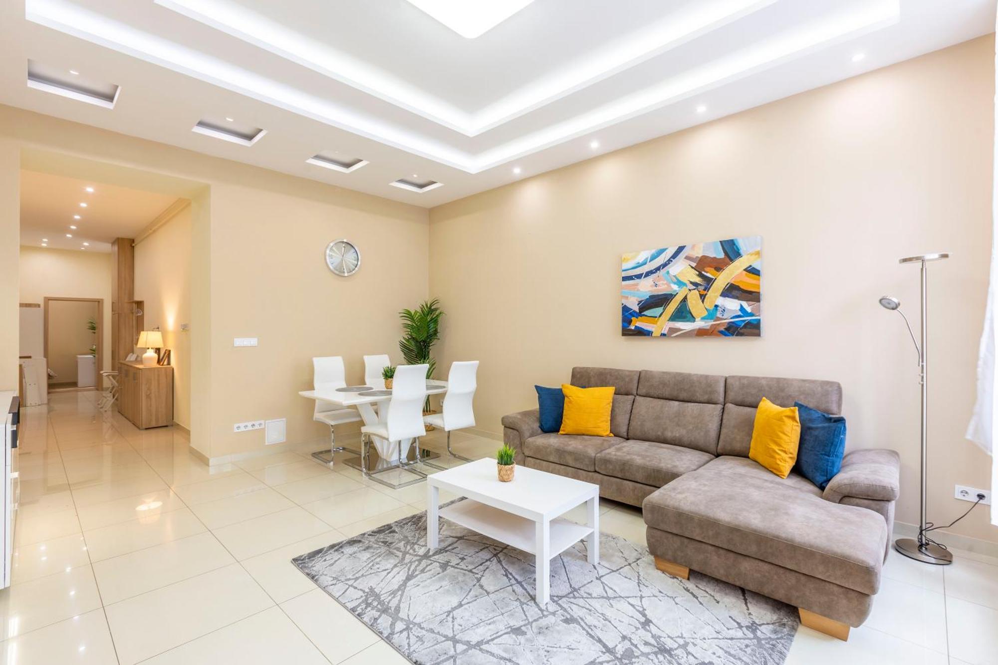 Spacious Bajcsy Residence In The Heart Of บูดาเปสต์ ภายนอก รูปภาพ